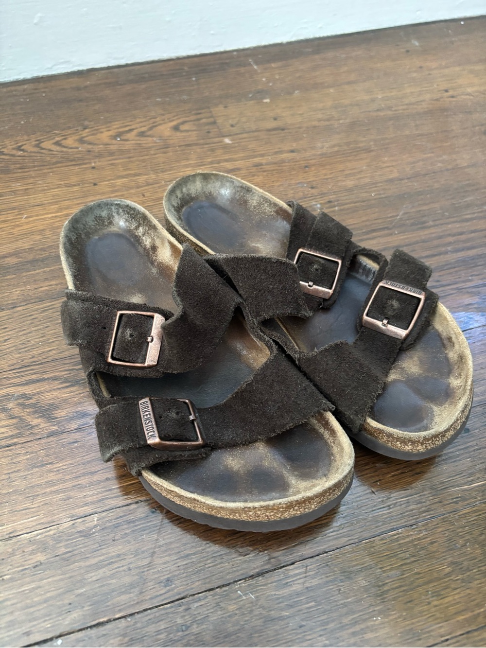 Birkenstock Arizona Brown Suede Sandals size 36 (women’s US 5-5.5)